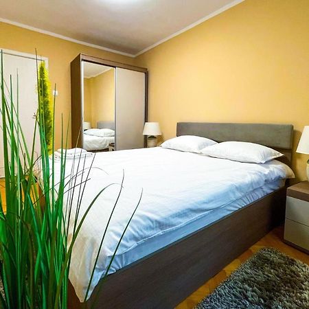 Apartament Rezidential Cero تيميشورا المظهر الخارجي الصورة